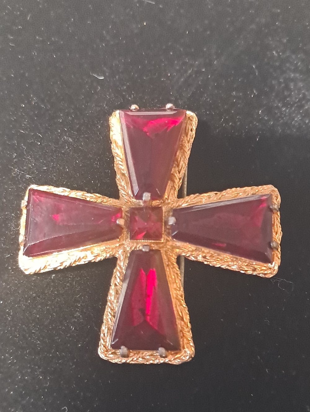 Vintage Maltese Cross Brooch/Pendant